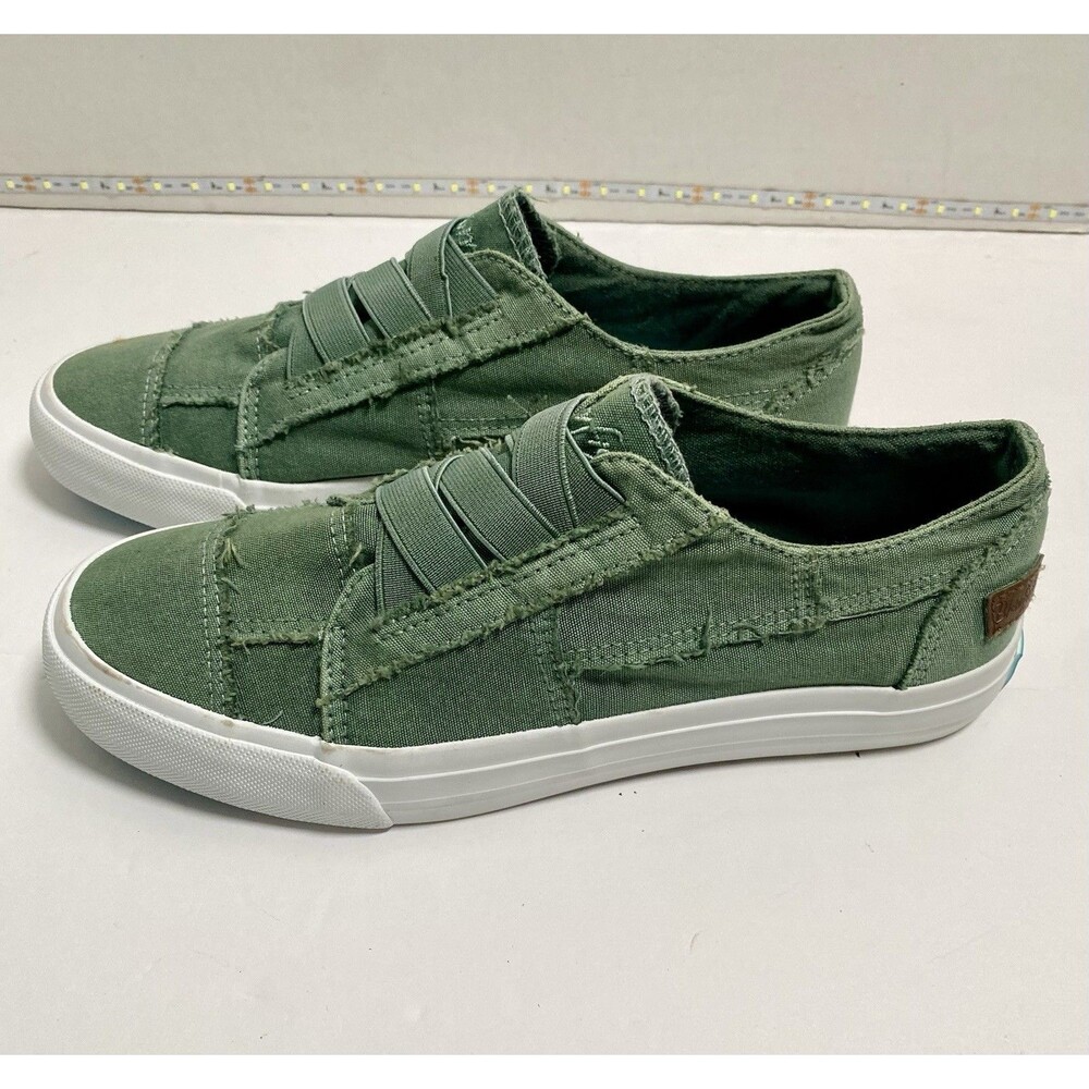 New Tommy Bahama Slip-On Shoes Womens Size 7.5 Blowfish Malibu Olive Green